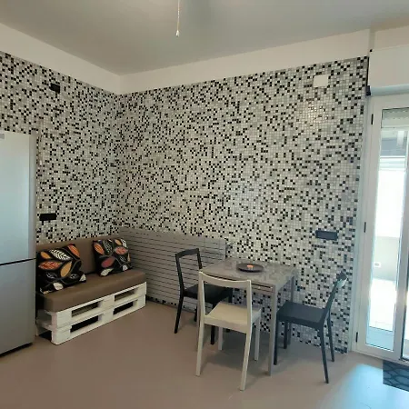 Seafront Suites Apartment Bari